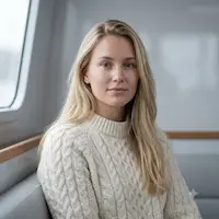  Ingrid B.